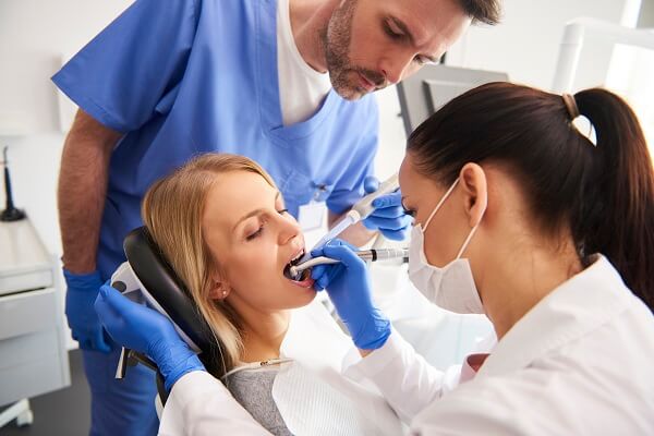 Canal dentário: 8 informações que você precisa saber