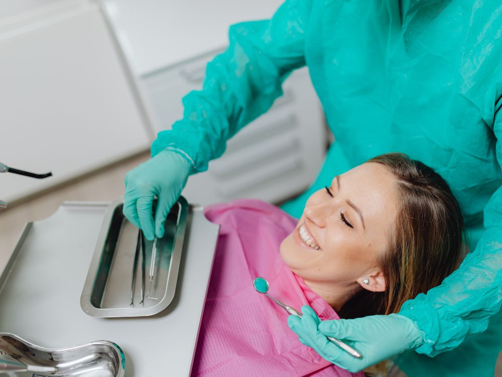 Dentista gratuito ou a baixo custo: Como encontrar?